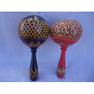 Maraca de Côco pintada - 7,00 € 